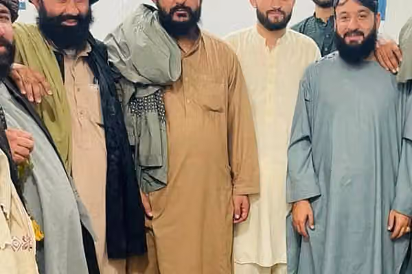 سرچینې: د طالبانو د عزم قول اردو رییس ارکان پر دولتي ځمکه شخصي پمپ سټېشن جوړ کړی