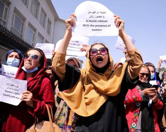 جنبش دموکراتیک پاکستان شجاعت زنان افغانستان در مقابل طالبان را ستود