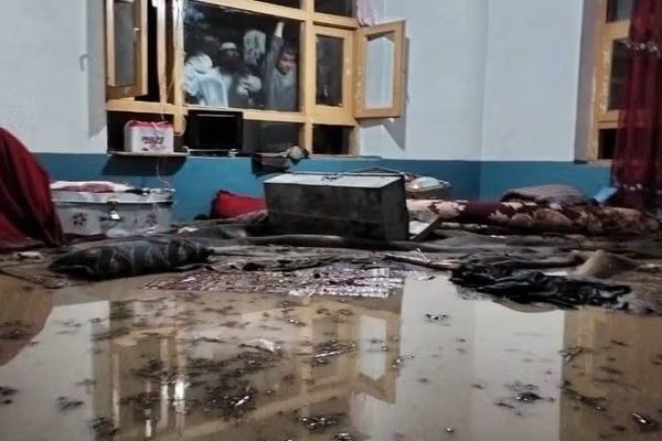 سیلاب شدید در خوست جان دو نفر را گرفت و دهها خانه را تخریب کرد