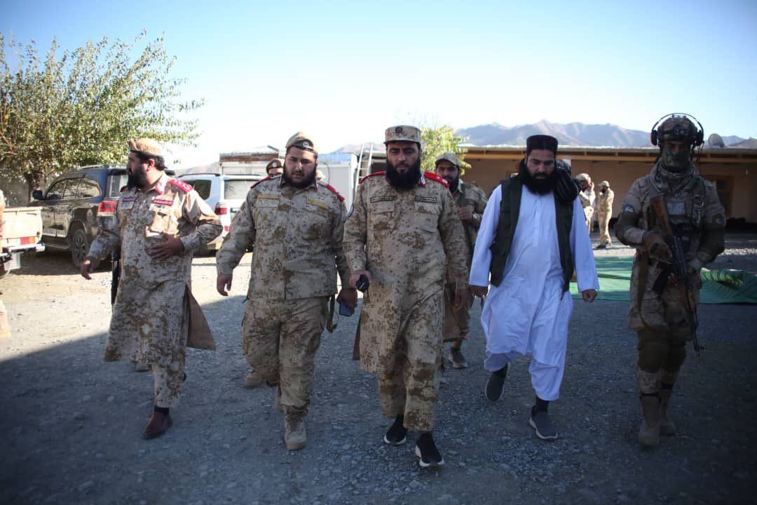 د طالبانو د سرحدي پولیسو مسوولانو په ډنډ پټان کې له ډیورنډ کرښې لیدنه کړې