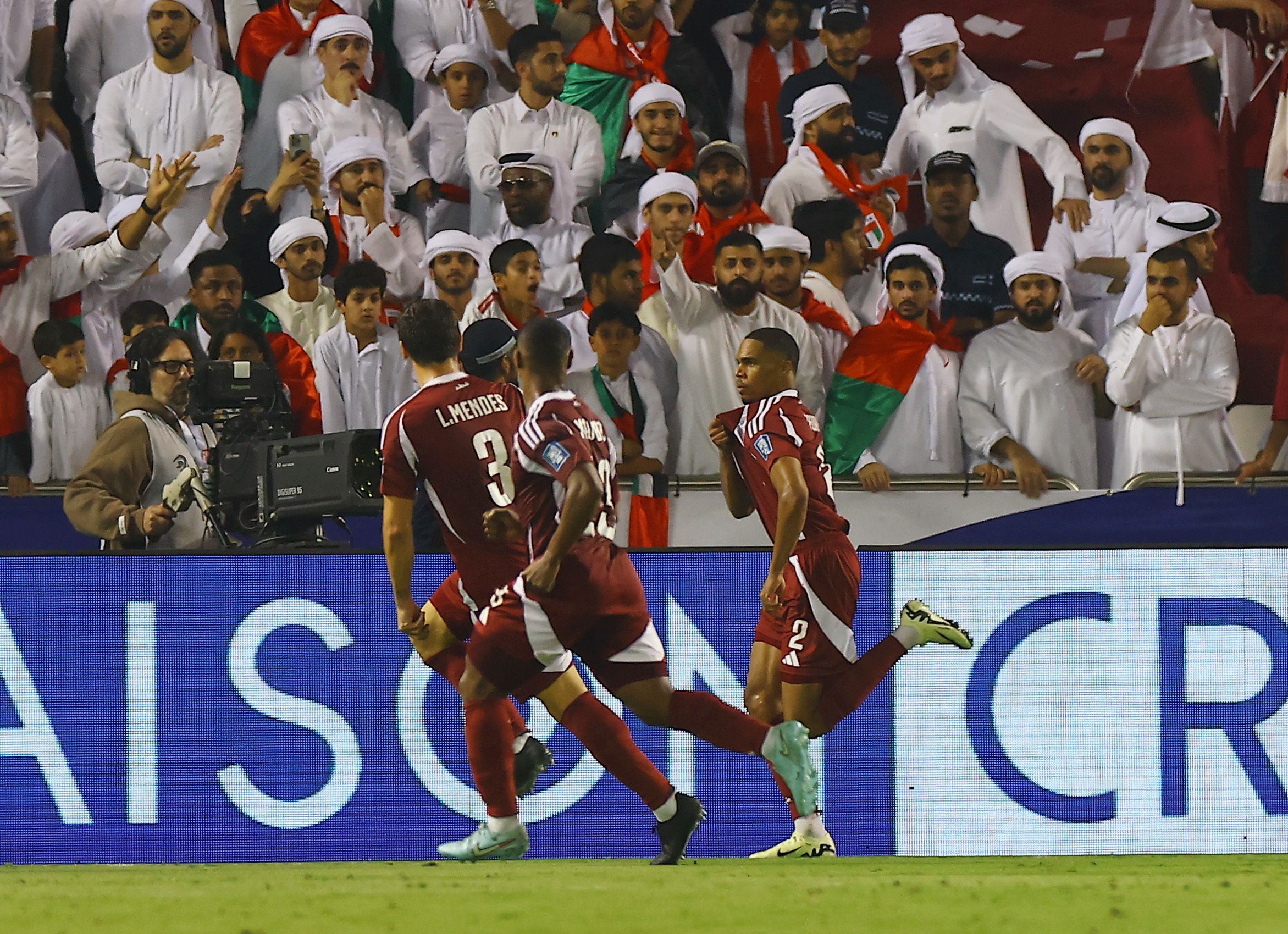 قطر با پیروزی مقابل امارات، صعود خود را به جام جهانی قطعی کرد