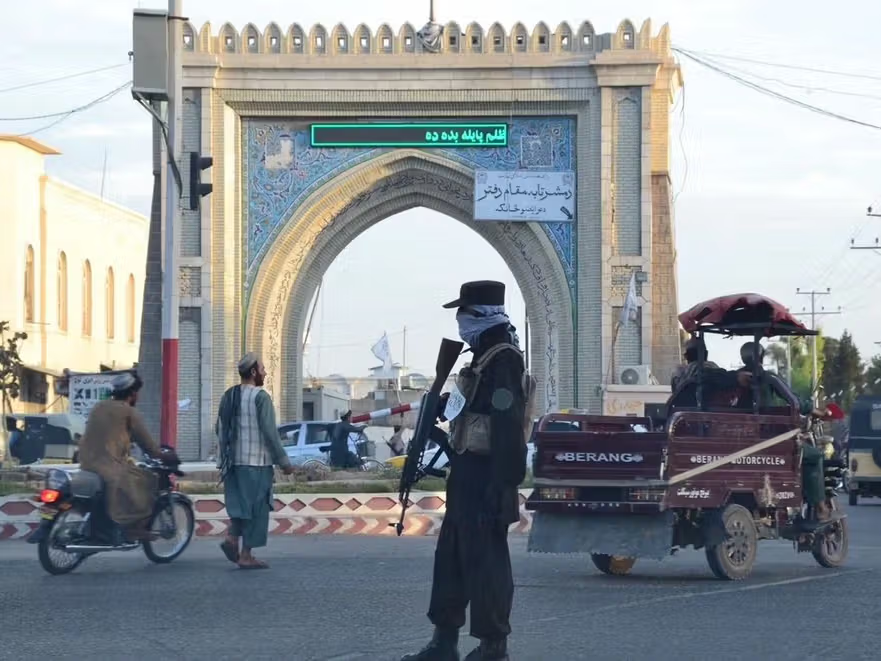 په کندهار کې د ملا هبت الله د دفتر د رییس د عرایضو څانګه