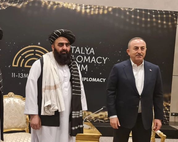 گفتگوی وزرای خارجه طالبان و ترکیه در مورد گسترش روابط میان دو کشور
