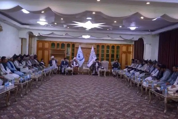 طالبان تشترط إخلاء منازل في كابل مقابل الإفراج عن أعضاء لجنة الشيعة العليا