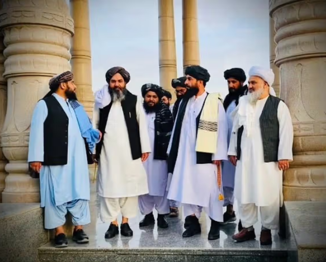 والي طالبان في بلخ يزور أوزبكستان بعد طاجيكستان