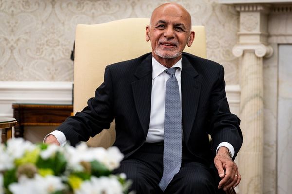 محمد اشرف غني د فوټسال ۱۷ کلنو لوبډلې اتلولي وستایله