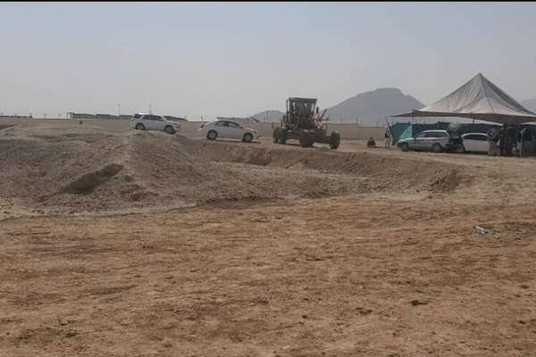 په کندهار کې د بار وړونکو موټرو لپاره ترمینل جوړېږي