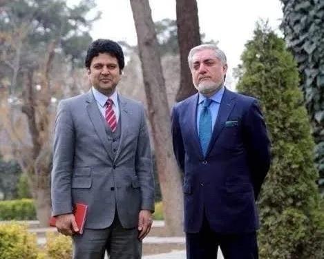 د عبدالله عبدالله پخوانی ویاند: پاکستان له خپلو اوسنیو پولو سره په رسمیت پېژنو