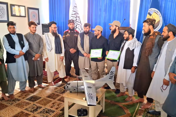 د یوې بې پيلوټه الوتکې جوړوونکی: په همدې برخه کې باید موږ ته د زده کړو زمینه برابره شي