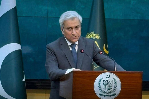 إسلام آباد تؤكد أن زيارة الوفد الباكستاني إلى أفغانستان كانت "غير رسمية"