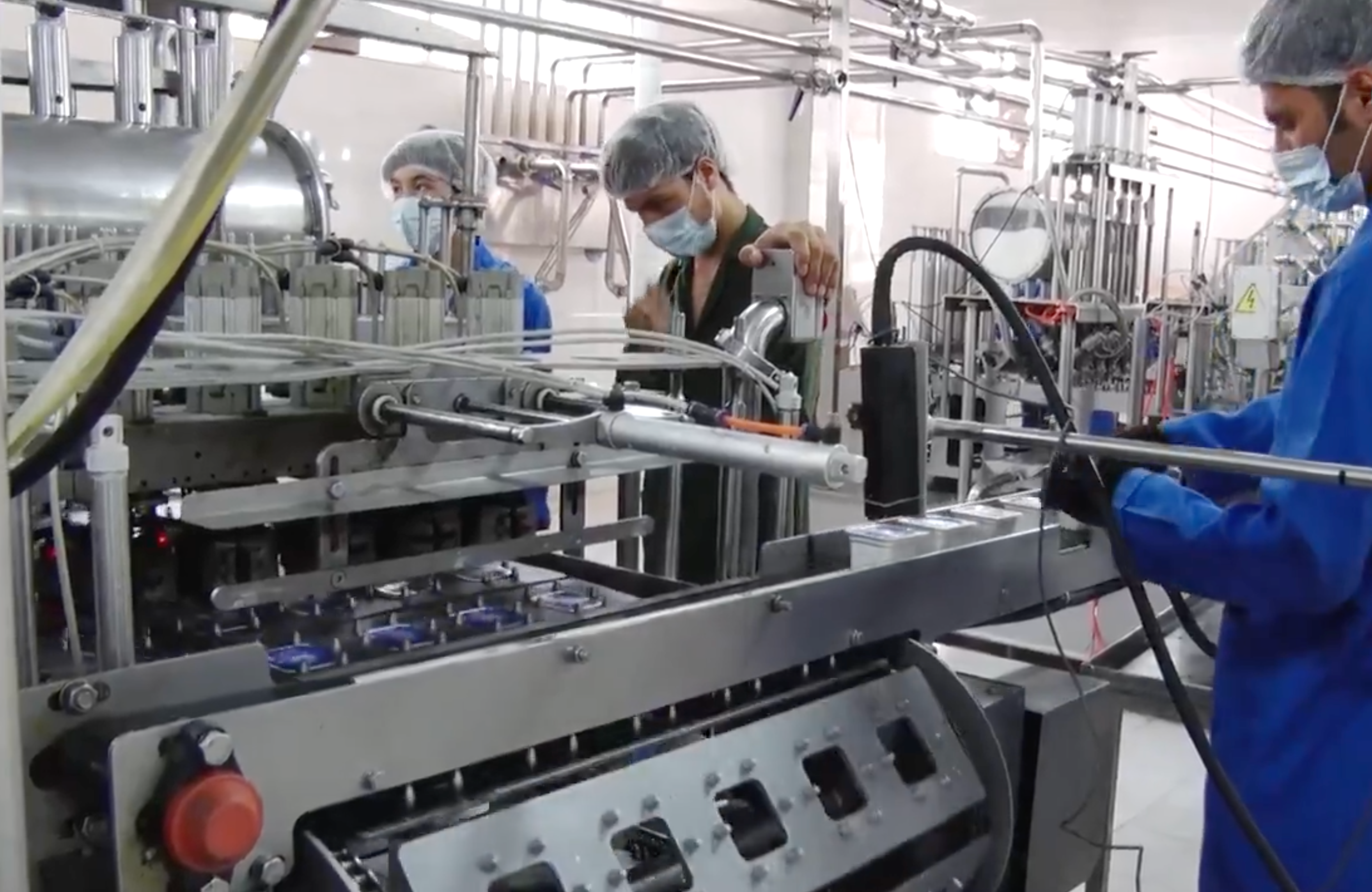 افغان پانګه‌وال د طالبانو له حکومت نه غواړي، چې دولتي ادارو کې کورني تولیدات وکاروي