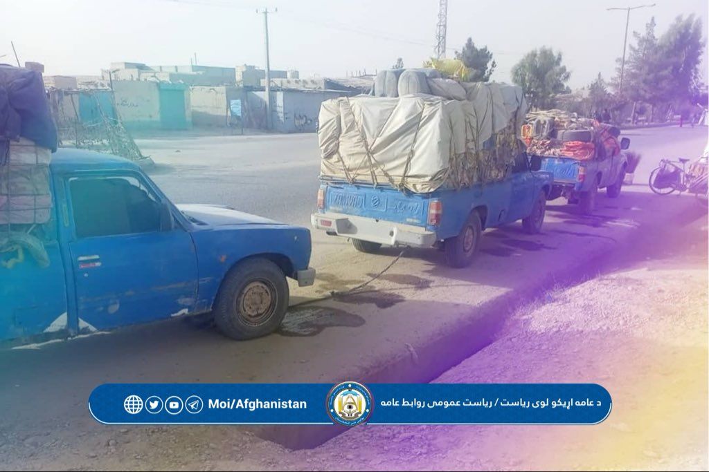 په هلمند کې د نږدې ۱۰۰ ټنه توکو د قاچاق مخه نیول شوې