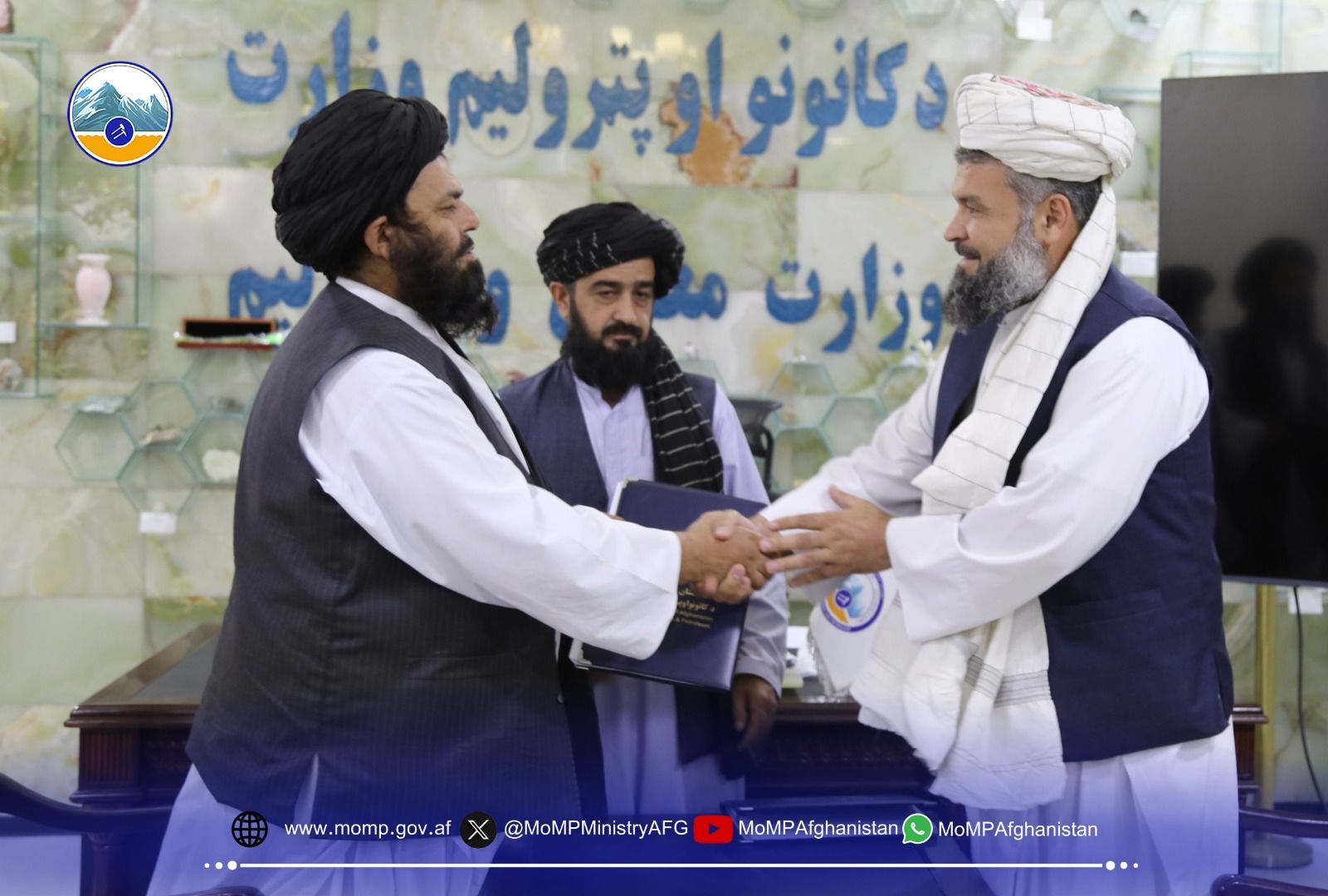 طالبانو د فاریاب د شور تاق د ډبرو سکرو کان یوه کورني شرکت ته په قرارداد ورکړ