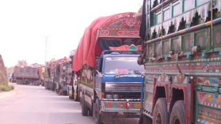 د افغانستان او پاکستان تر منځ تجارتي جنګ؟