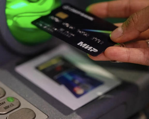 طالبان تعلن عن محادثات مع روسيا بشأن التعاون المصرفي