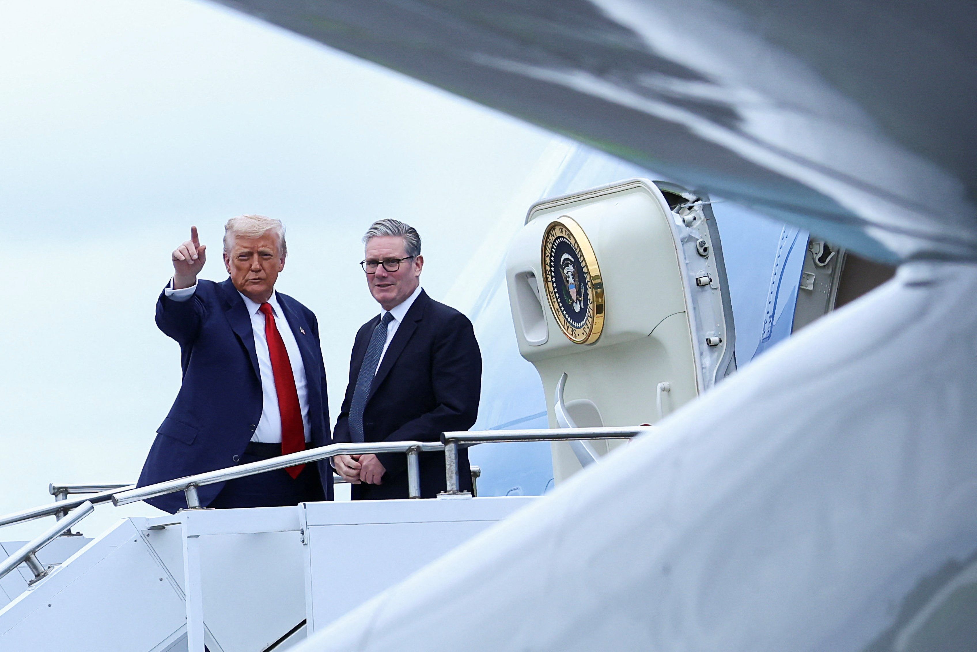 ترامپ می‌گوید اگر ایران دوباره غنی‌سازی کند، امریکا به‌سرعت به تاسیسات آن حمله خواهد کرد