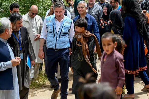 د ملګرو ملتونو سرمنشي مرستیال: په افغانستان کې سلګونه زره ماشومان د مرګ له ګواښ سره مخ دي