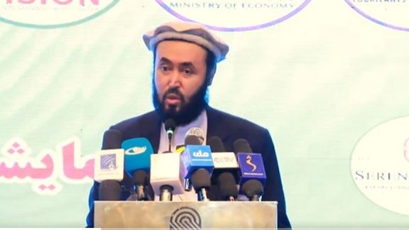 لطیف نظری: حکومت طالبان بدون وابستگی به کمک خارجی در اقتصاد دستآورد چشم گیری داشته است