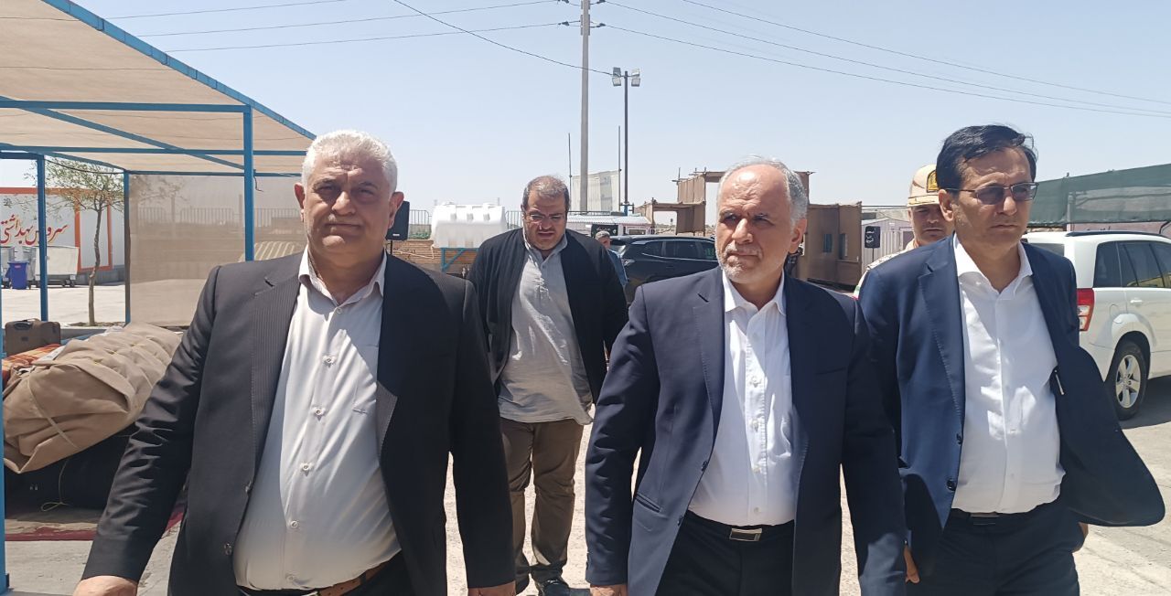 د ایران د عدلیې وزیر: له افغان کډوالو سره ناوړه چلند د قانون له مخې تعقیبيږي