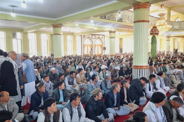 Hazaras In West Kabul Celebrate Eid On Monday, Defying Taliban’s Official Date