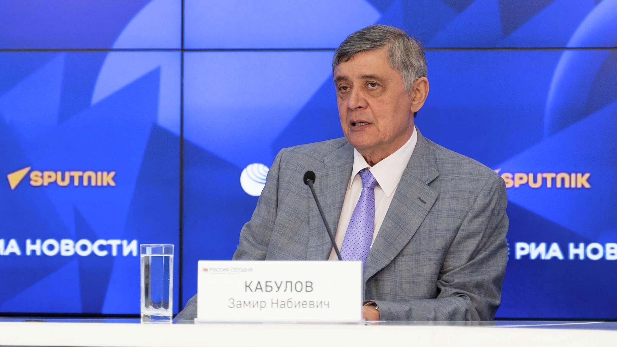 ضمیر کابلوف: مقامات تاجیکستان می‌گویند که هیچ چیزی برای تمجید از طالبان وجود ندارد