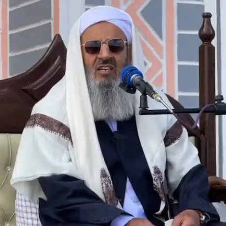 رجل دين إيراني يخاطب السلطات: لا تُدخلوا القوات الوكيلة إلى البلاد