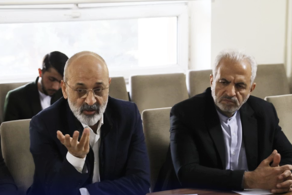 رجال أعمال إيرانيون: مهتمون باستخراج الذهب والنحاس في أفغانستان