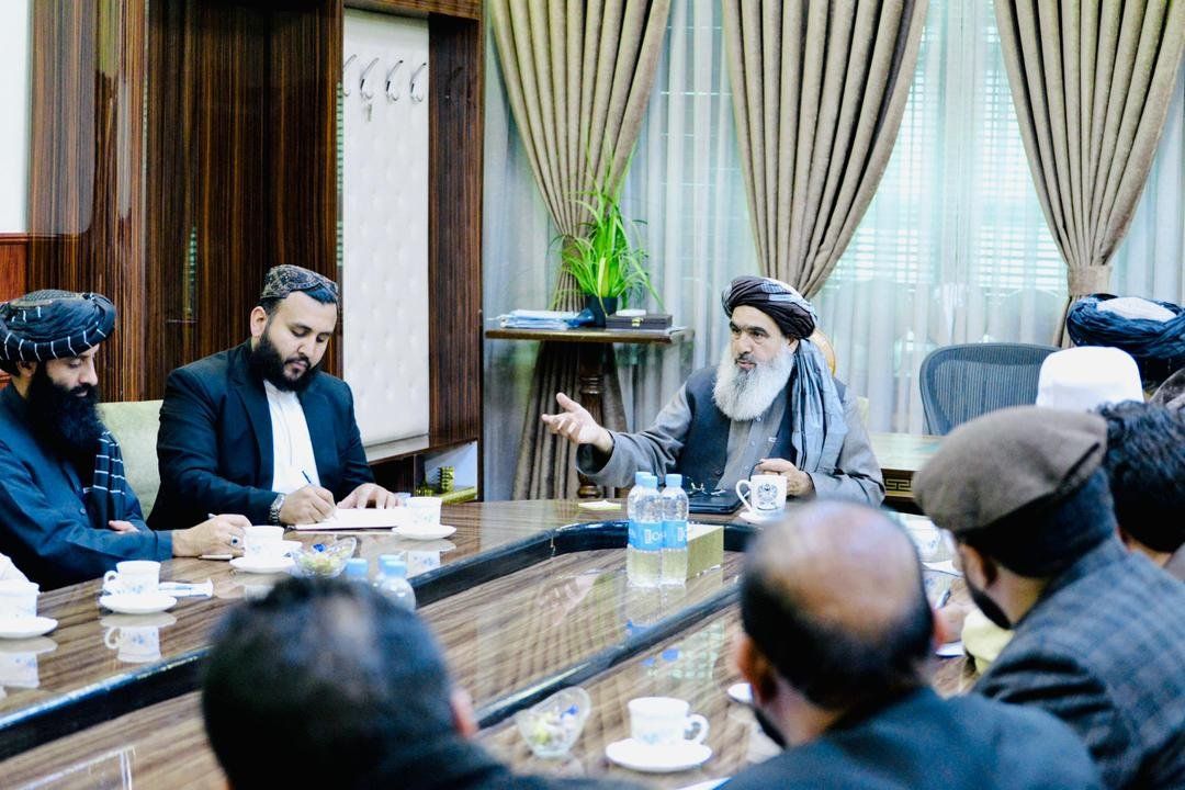 د طالبانو د روغتیا وزیر وايي د درملو د وارداتو لپاره بدیلې لارې لټوي