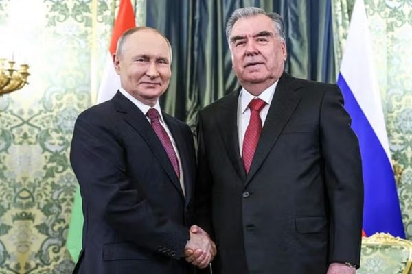 Putin To Visit Tajikistan With Afghanistan High On The Agenda