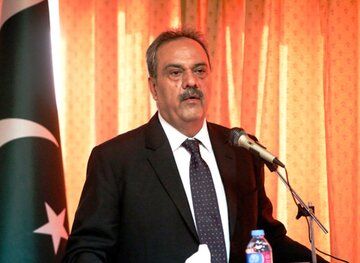 نماینده پیشین پاکستان از طالبان خواست به توصیه‌های نشست فرمت مسکو گوش دهد