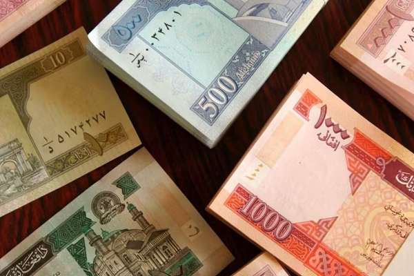 صالح: امریکا به ارزش بیش از ۳ میلیارد دالر اسکناس افغانی در اختیار طالبان قرار داده است