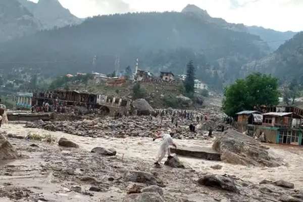 عربستان، هند و ایران به سیلابزدگان نورستان کمک کردند