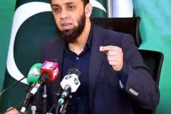 وزیر نشرات پاکستان از حزب تحریک انصاف خواست موضع خود در قبال طالبان افغان را روشن کند