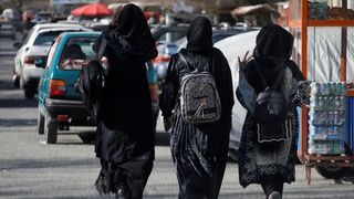 د طالبانو واکمني؛ د دریو خویندو درې ډوله اندېښنې