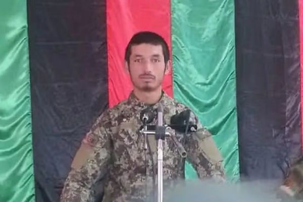 ایران کې د مخکیني جمهوري نظام یو معلول افغان سرتېری وژل شوی