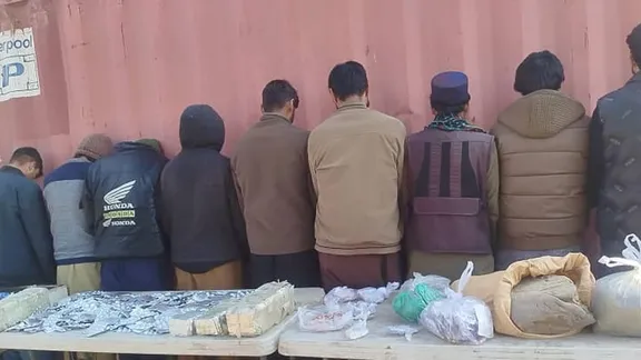 طالبانو په کابل کې د نشه‌يي توکو د قاچاق او پلور په تړاو ۸۲ کسان نیولي دي 