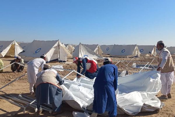 طالبان وايي په تېره یوه میاشت کې له ګاونډیو هېوادونو نږدې ۱۵۰ زره افغان کډوال راستانه شوي