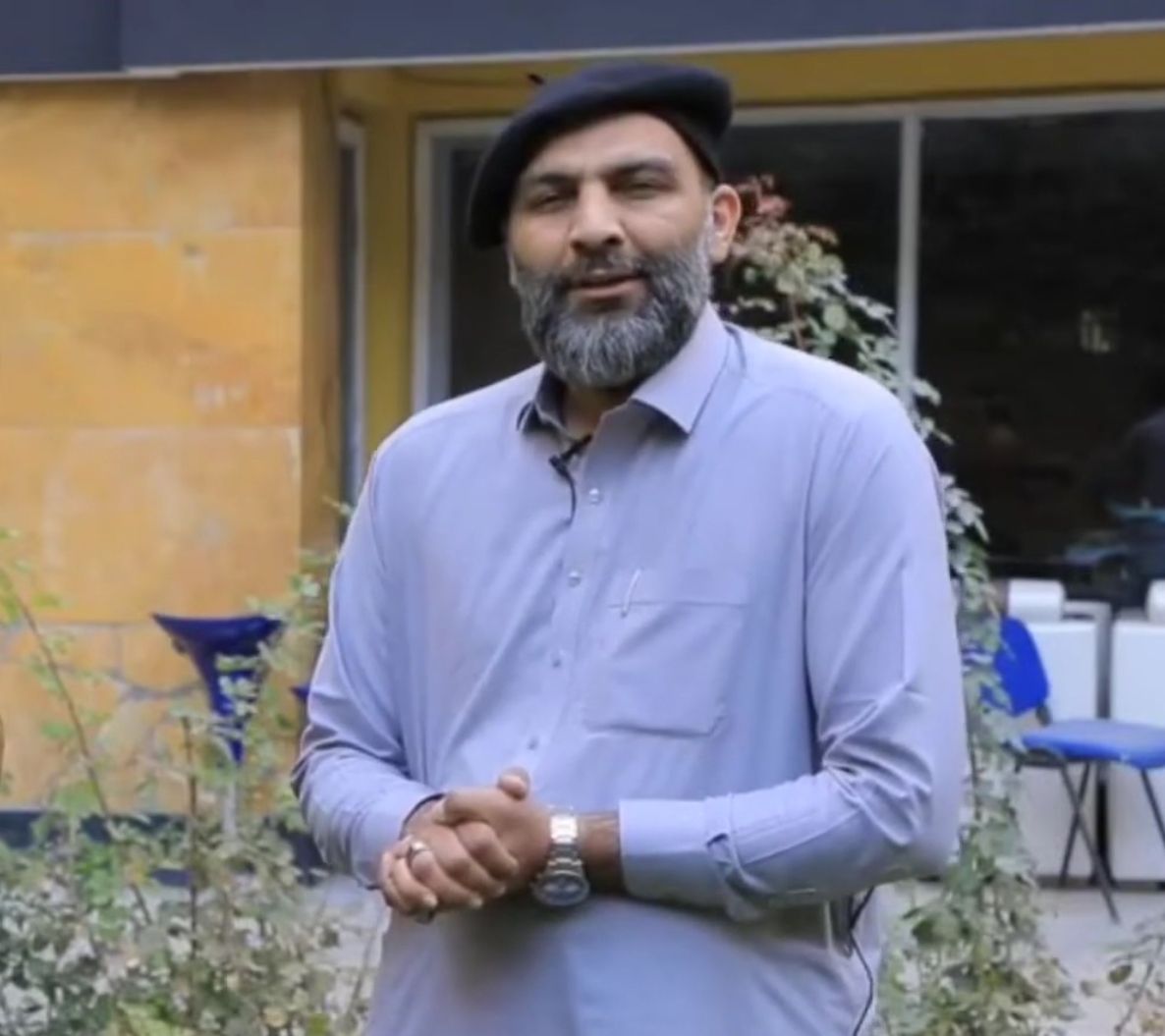 د طالبانو استخباراتو له‌خوا نیول شوی ایرانی عکاس لادرکه دی