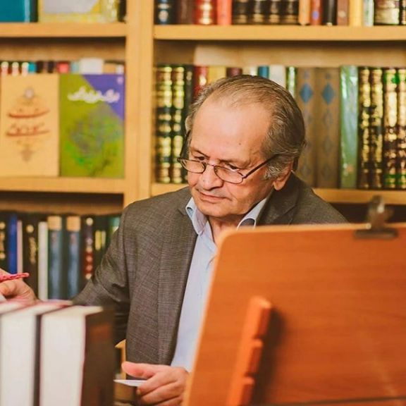 نجیب مایل هروی، نویسنده و پژوهشگر سرشناس افغان «در بستر بیماری» است