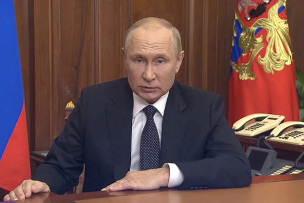 پوتین د عیسویانو د اختر «ایسټر» په مناسبت له اوکراین سره اوربند اعلان کړ