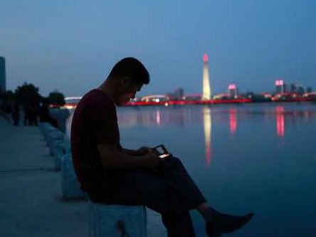 نتایج یک تحقیق: استفاده زیاد از تلفن همراه ممکن است اسپرم مردان را کاهش دهد