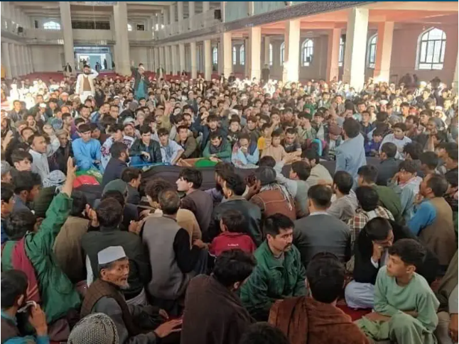 Herat Residents Delay Burial of Hazara Victims in Protest Against Targeted Violence