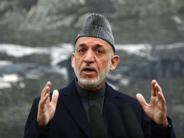 کرزی: خلک نه غواړي د طالبانو پر ضد د مقاومت له لارې افغانستان بیا جګړې ته ولاړ شي