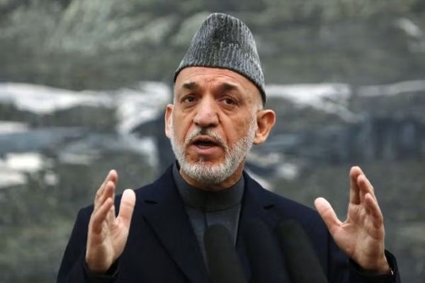 کرزی: خلک نه غواړي د طالبانو پر ضد د مقاومت له لارې افغانستان بیا جګړې ته ولاړ شي