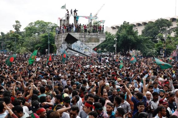 در پی فرار نخستوزیر، در بنگلادش 'حکومت موقت' تشکیل میشود