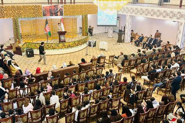 په تاجکستان کې د افغانستان سفارت د ښوونکي نړیواله ورځ ونمانځله