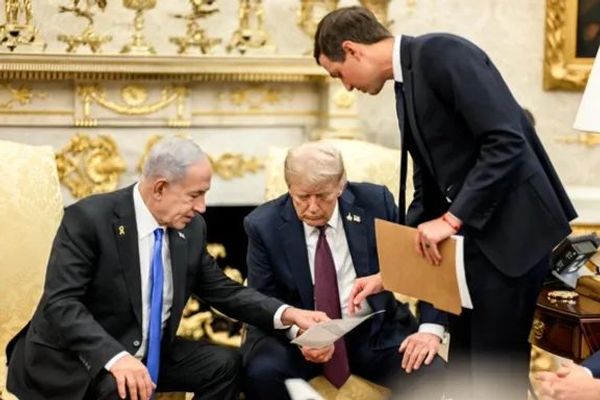 اېنبيسي نیوز: نتنیاهو ټرمپ ته د امریکا په مرسته پر ایران د بل برید وړاندیز کوي