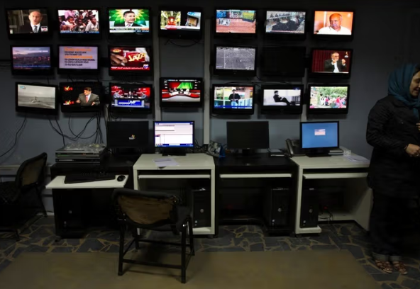 مركز الصحفيين الأفغان: طالبان تروّج للدعاية عبر قمع وسائل الإعلام المستقلة