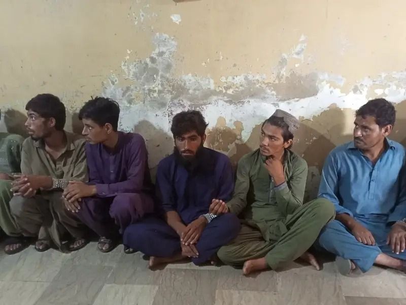 تحریک طالبان پاکستان بازداشت مهاجران افغان در کراچی را محکوم کرد