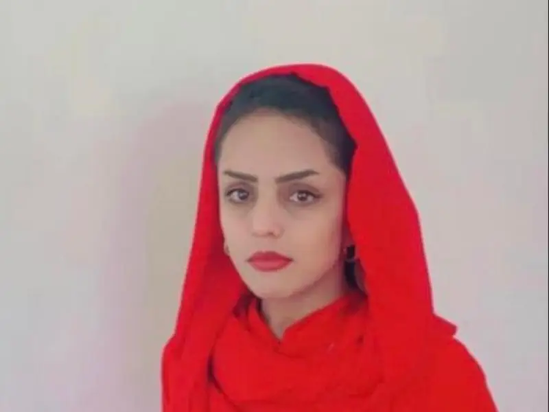 طالبانو له څلور میاشتو بند وروسته ندا پرواني خوشې کړه 